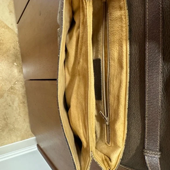 Vintage Gucci leather shoulder bag - Picture 3 of 4